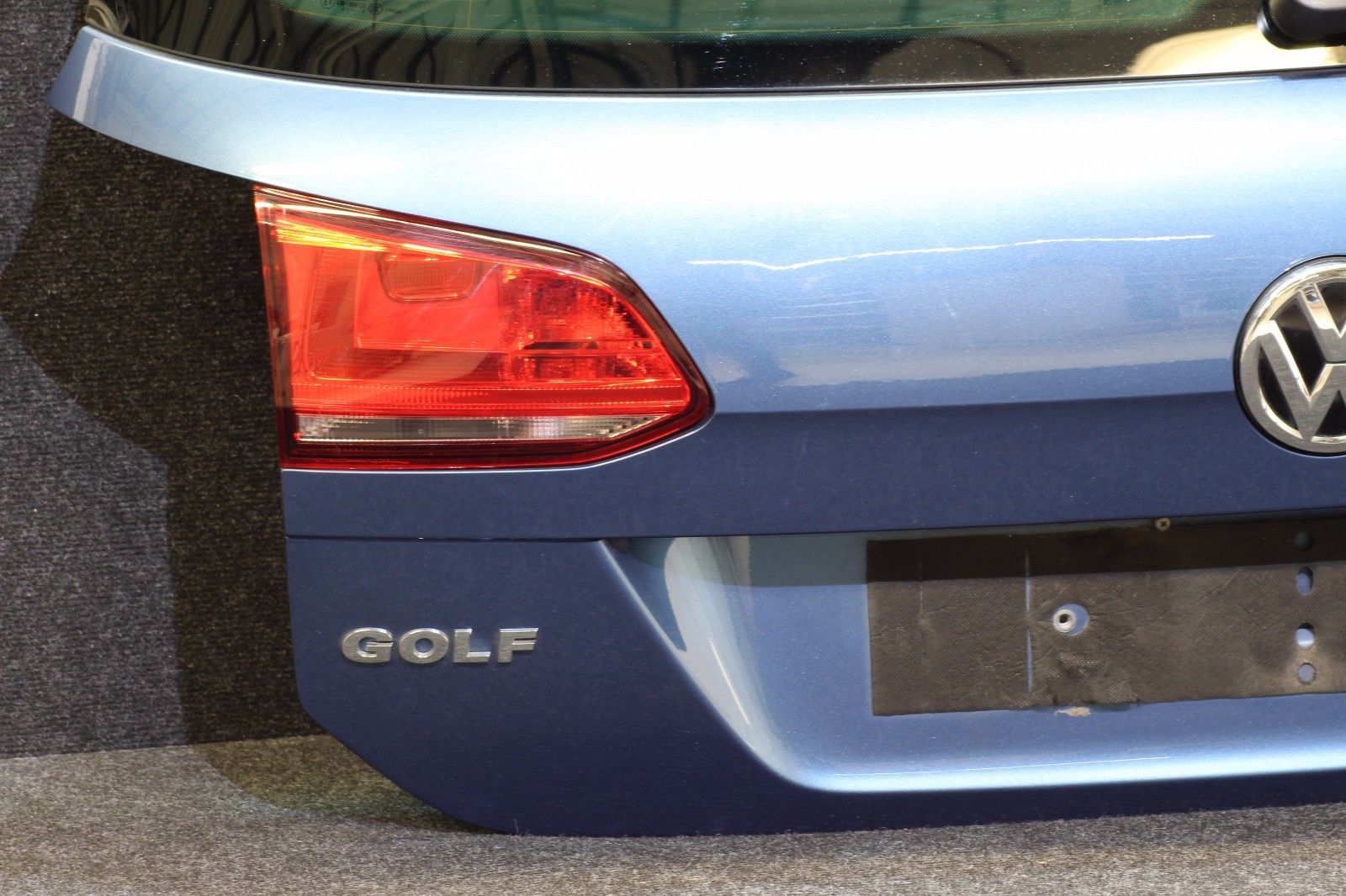 VW Golf VII Variant Heckklappe Deckel Heckdeckel komplet mit Leuchten  5G982702 – PKW-Teile24